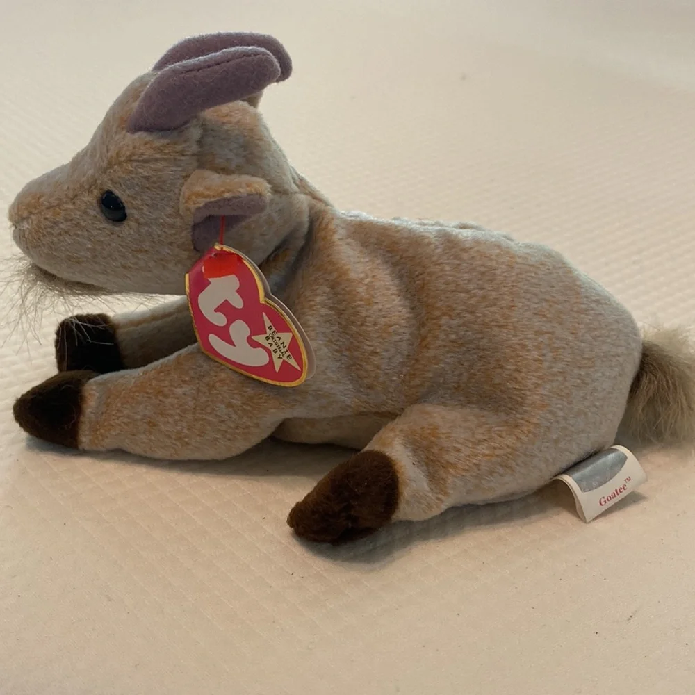 Ty Beanie Baby Brown Tan Goatee Goat Stuffed Animal Collectible Toy with Tag